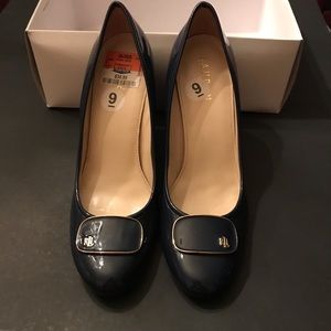 Cute navy blue heels